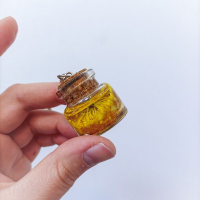 Брелок баночка з квіткою V2