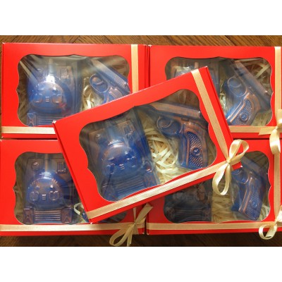 Набір мила ручної роботи "Танк з пістолетом" 15х10х3см