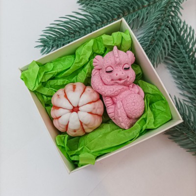 Мило ручної роботи "Дракон з мандаринкою"