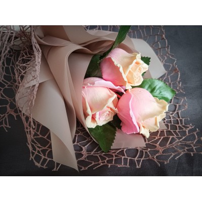 Букет троянд з мила ручної роботи (висота 40 см)