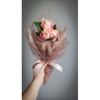 Букет троянд з мила ручної роботи (висота 40 см)