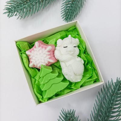 Мило ручної роботи "Дракон, сніжинка і ялинка"