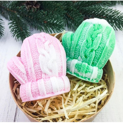 Мило ручної роботи "Рукавичка" 