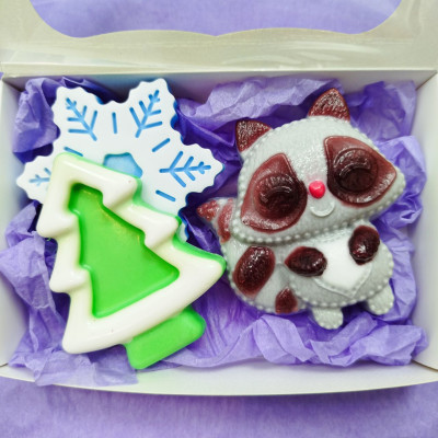 Новорічний подарунковий набір мила ручної роботи "Єнотик"