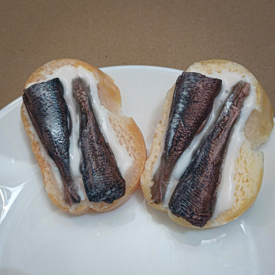 Мило ручної роботи "Бутерброд зі шпротами"