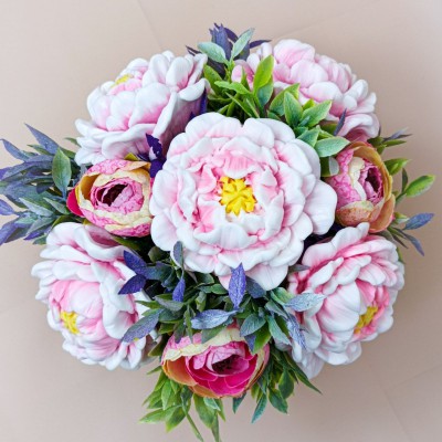 Композиція з мила ручної роботи Півонії в кружці