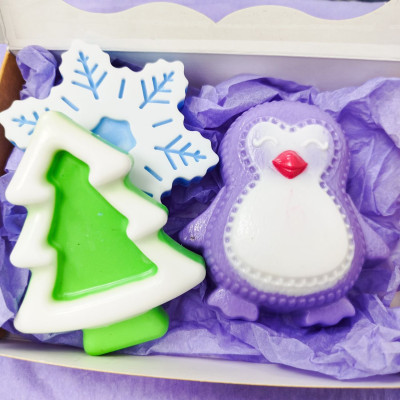 Новорічний подарунковий набір мила ручної роботи "Пінгвін"